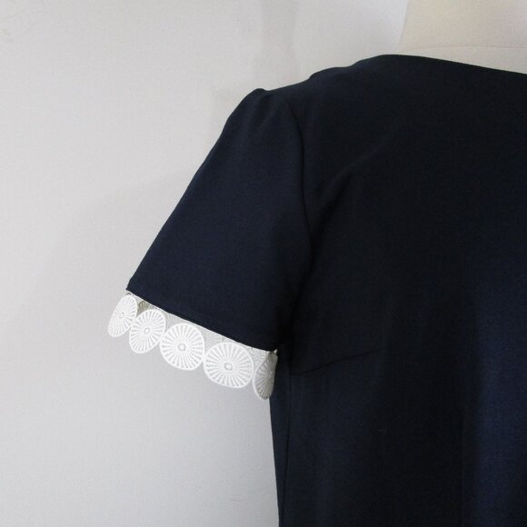 Talbots Plus Size Navy Blue White Lace Trim Short Sleeve Sheath Dress 16 - Picture 4 of 11